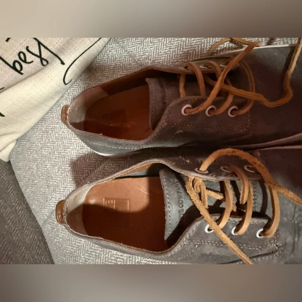 Frye Men’s Size 9 Norfolk Deck Boat Sneakers Shoes